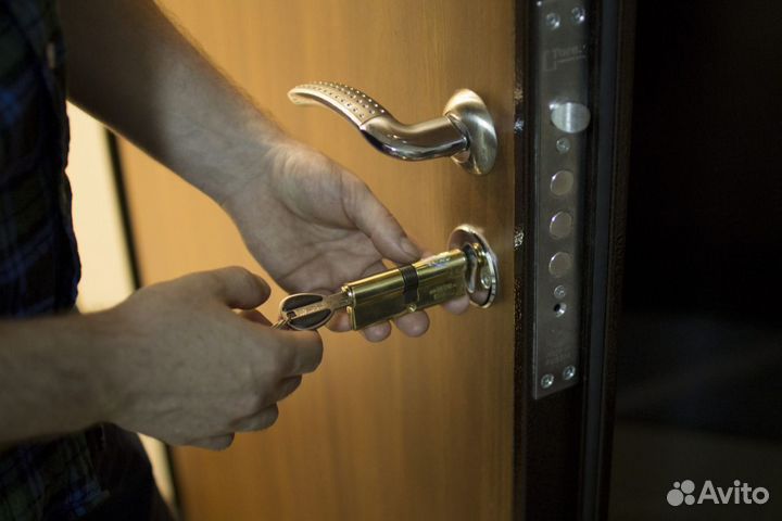 Вскрытие замков,авто /Открыть дверь,машину