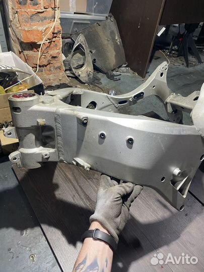 Рама без документов для Yamaha FJR1300 01-03