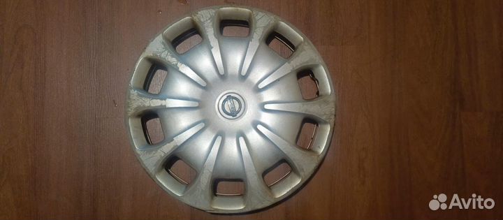Оригинальные колпаки Nissan almera g15