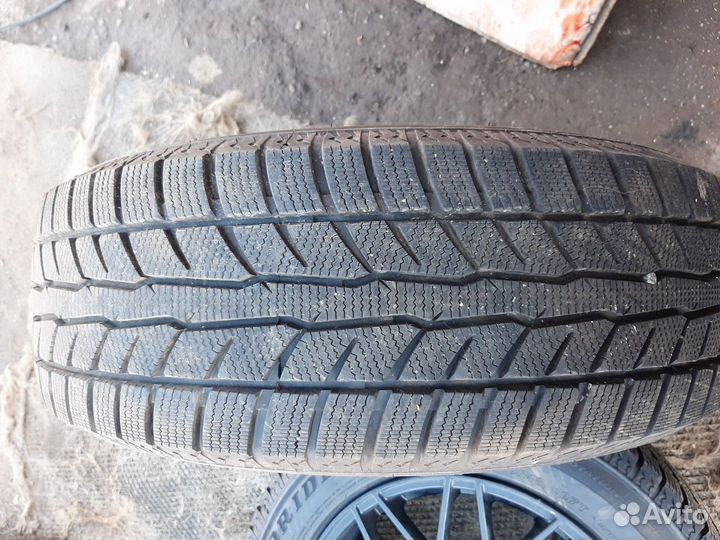 Комплект зимних колес R18 (Volvo XC90 II)