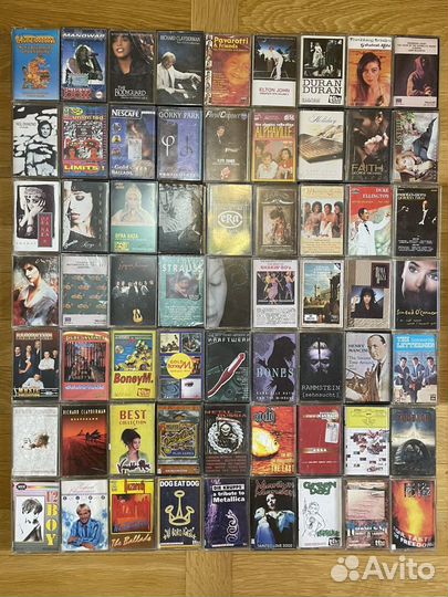 Кассеты с записью совестская и иностранныя эстрада