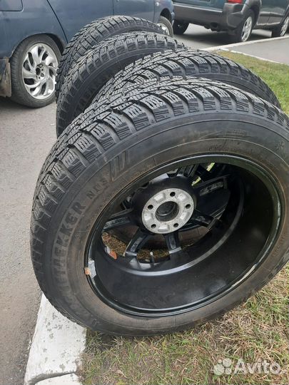 Accelera Accelera 215/60 R17