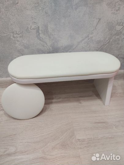 Подставка для рук маникюрная