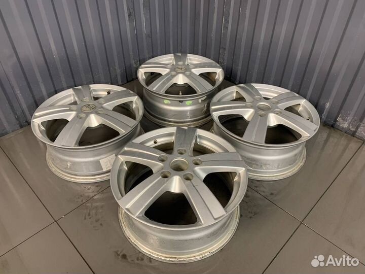 Диски литые 5x120 R16