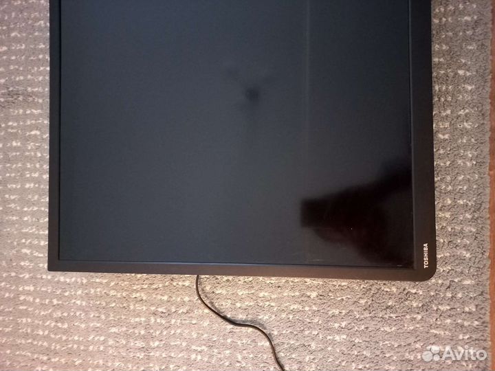 Телевизор Toshiba 39 диагональ, 39L4353