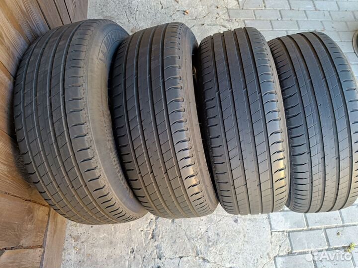 Michelin Latitude Sport 3 235/65 R17