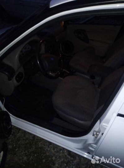 LADA Kalina 1.4 МТ, 2009, 195 000 км