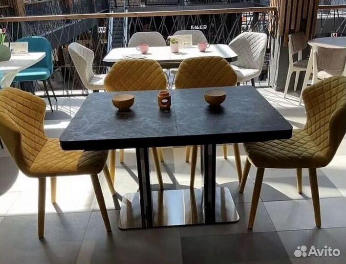 Стол обеденный