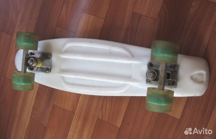 Детский скейтборд (пенниборд)