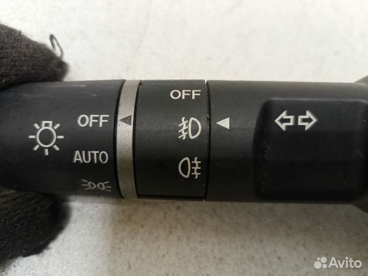 Переключатель поворотов подрулевой