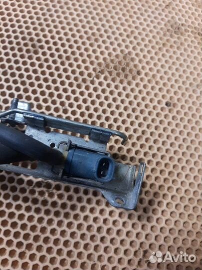 Вакуумный клапан Toyota Harrier MCU10W 1MZ-FE 3.0