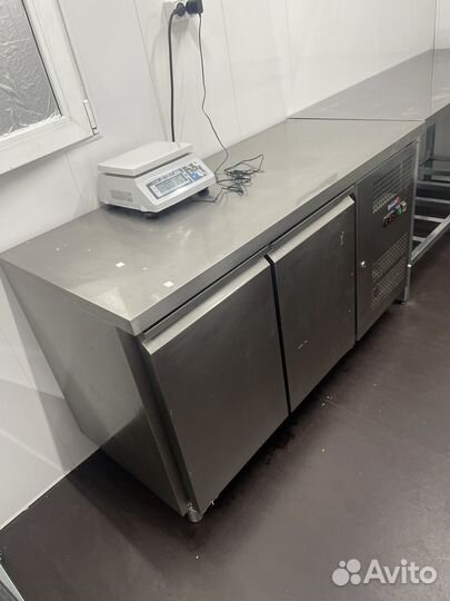 Холодильный стол qooleq