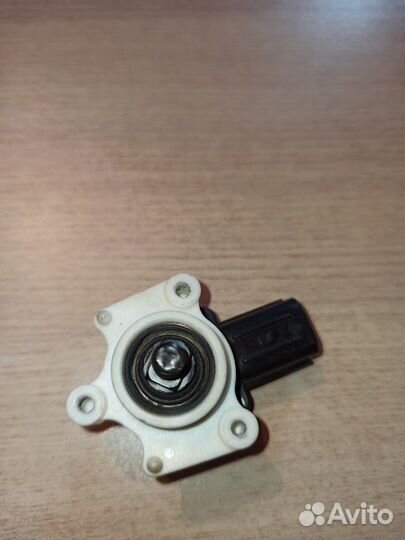 Датчик положения кузова Toyota Highlander