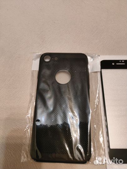 3 стекла и чехол на iPhone 7