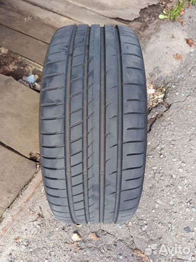 Goodyear Eagle F1 Asymmetric 2 245/40 R20 и 275/35 R20 102Y