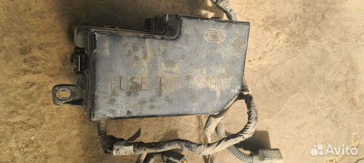 Блок предохранителей kia rio 1 dc киа рио 1 дк