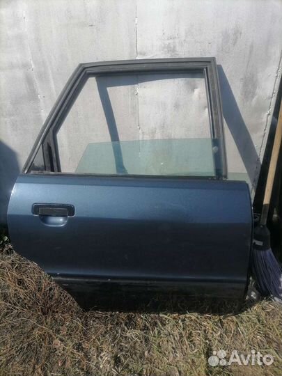 Дверь audi 80