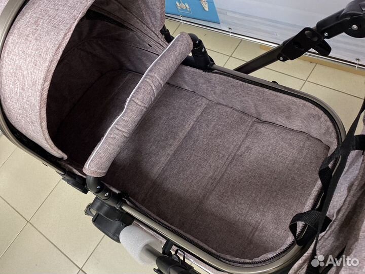 Коляска всесезонная