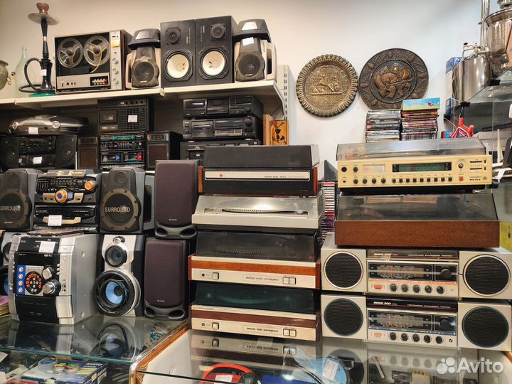 Коллекция аудиотехники СССР(проигрыватели, мафоны)
