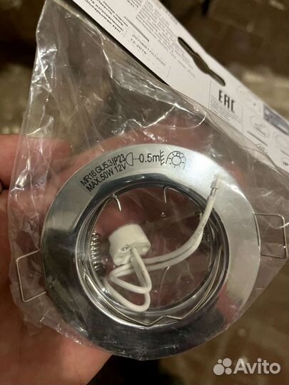 Светильник потолочный встраиваемый