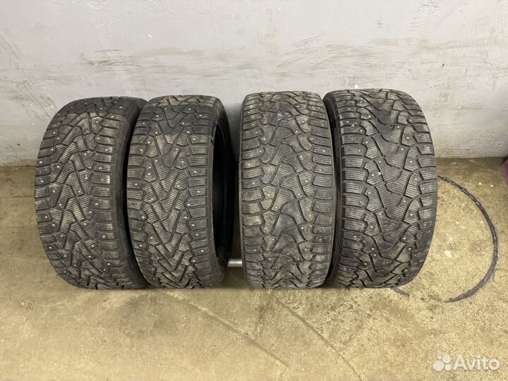 Pirelli Ice Zero 245/45 R19 и 275/40 R19 105T