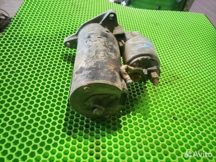 Стартер Volkswagen Transporter Caravelle Multivan