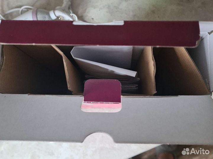 Фен-щетка Philips HP 8662