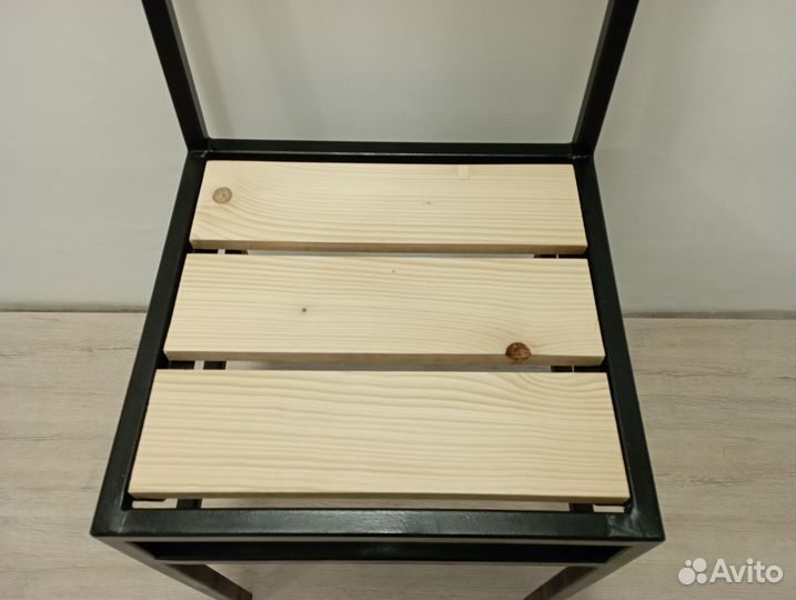 Стул металлический