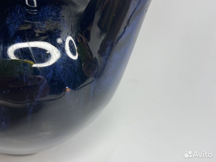 Глиняный кувшин старинный