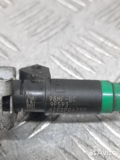 Форсунка Ford Focus хэтчбэк 5 дв. 1.6 hwda 2006