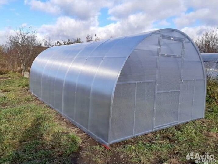 Теплица из поликарбоната