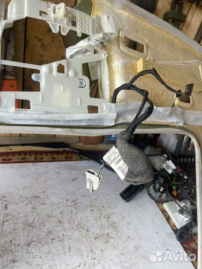 Электропроводка потолка mercedes w213