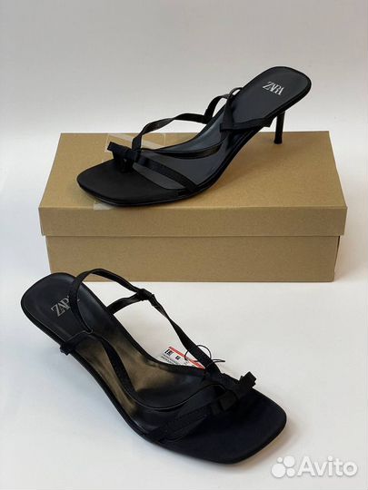 Туфли Zara женские