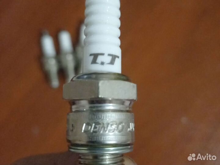 Свечи зажигания Denso 20TT 4шт