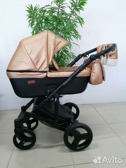 Коляска 3в1 Pituso Prestigio (эко-кожа/под золото)