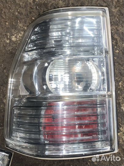 Фонари задние к-т Паджеро4
