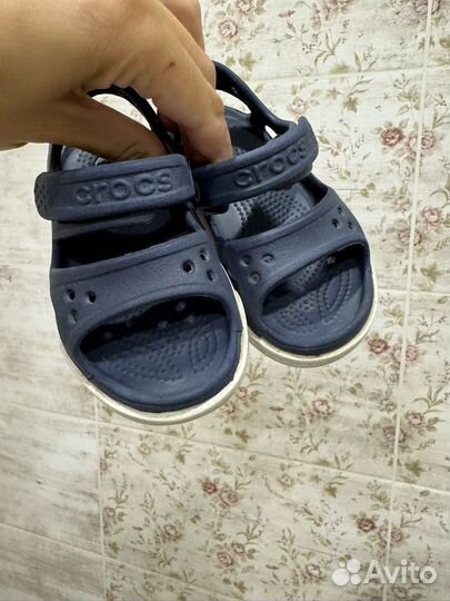 Сандалии crocs c6