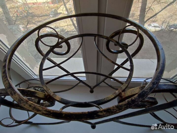 Стойка для цветов