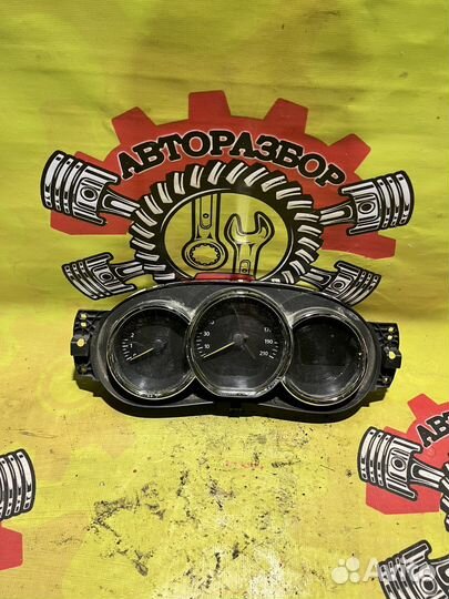 Щиток приборов под АКПП Renault Logan 2