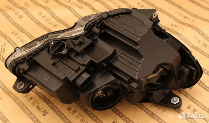 Фара левая mercedes C W204 рест 11-14