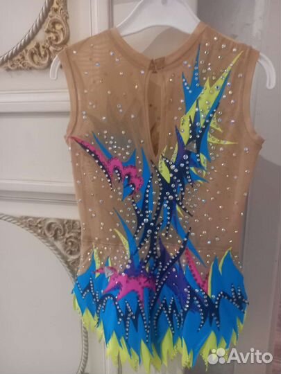 Купальник для художественной гимнастики