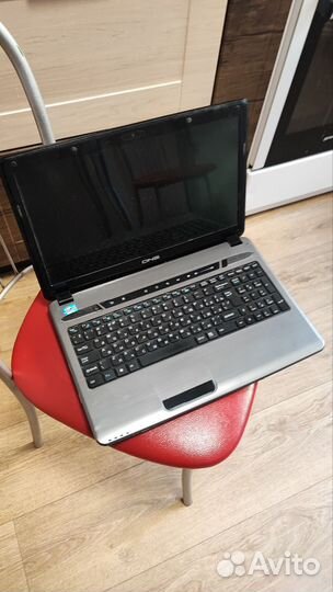 Для Игр ноутбук i5+SSD+8gb