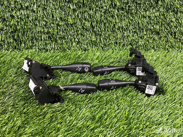 Рычаг регулировки руля на Mersedes