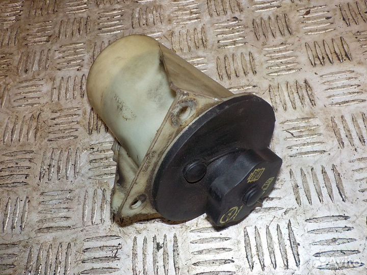 Бачок гидроусилителя Ford Explorer