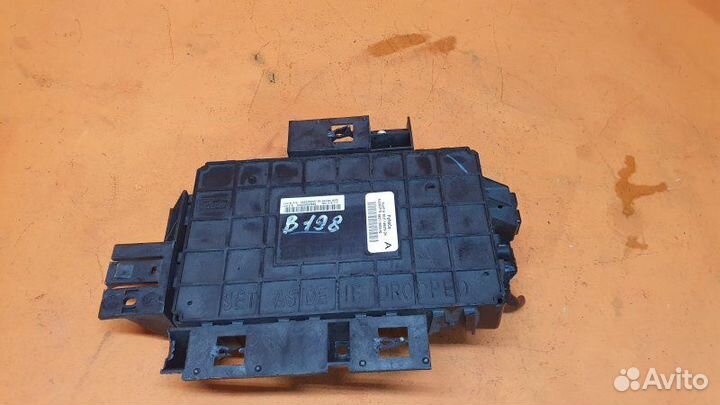 Блок предохранителей салонный Ford Explorer U502