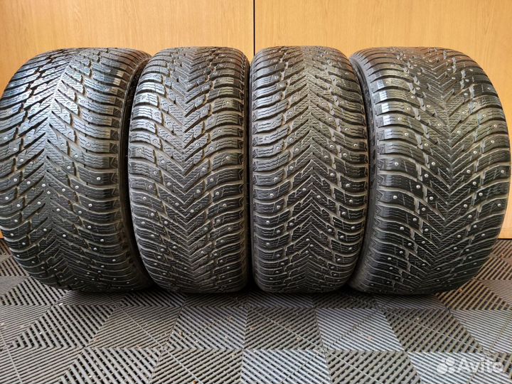 Nokian Tyres Hakkapeliitta 10 275/65 R21 и 315/40 R21