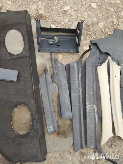 Пластик салона Ниссан Санни n13