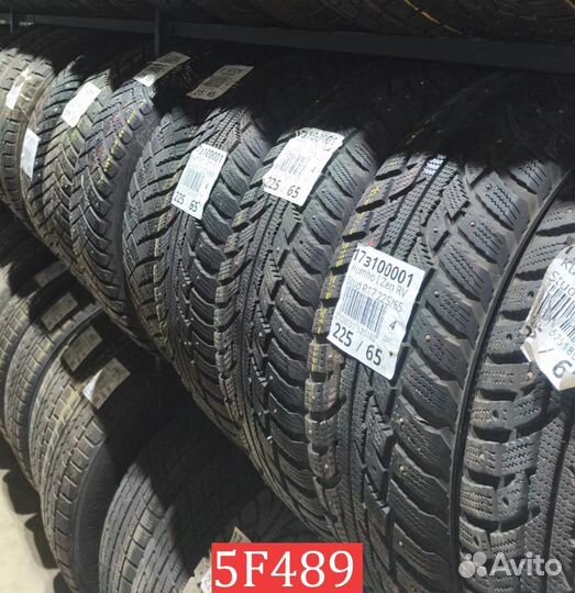 Cooper Evolution CTT 235/55 R18 97N