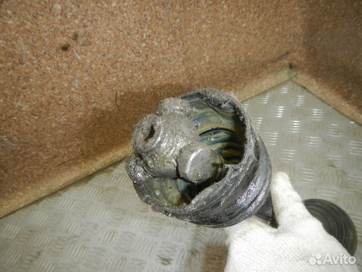 Б/У Б/У Полуось (привод в сборе) передняя левая