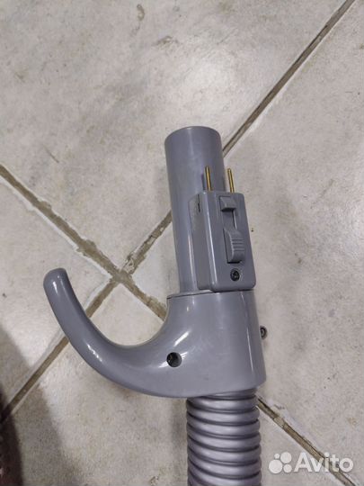 Шланг с управлением на ручке/турбо щётка/труба